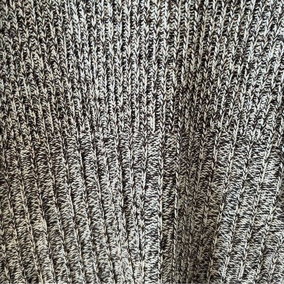 Cotton Ginny Vintage Brown Marled Knit V-Neck Sweater - Picture 3 of 7